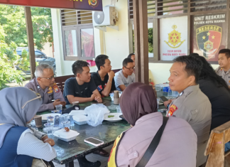 Kapolsek Kota Manna Iptu Revi Hari Sona, Tingkatkan Hubungan dengan Media melalui Coffee Morning